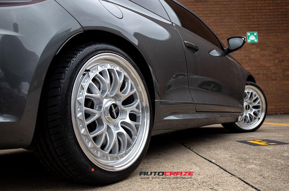 VOLKSWAGEN GOLF LSR SILVER POLISH LIP